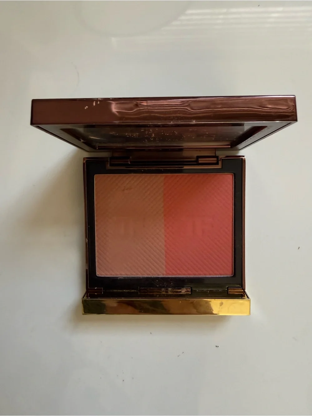 TOM FORD beauty Explicit FlushPeachy Coral Blush Duo